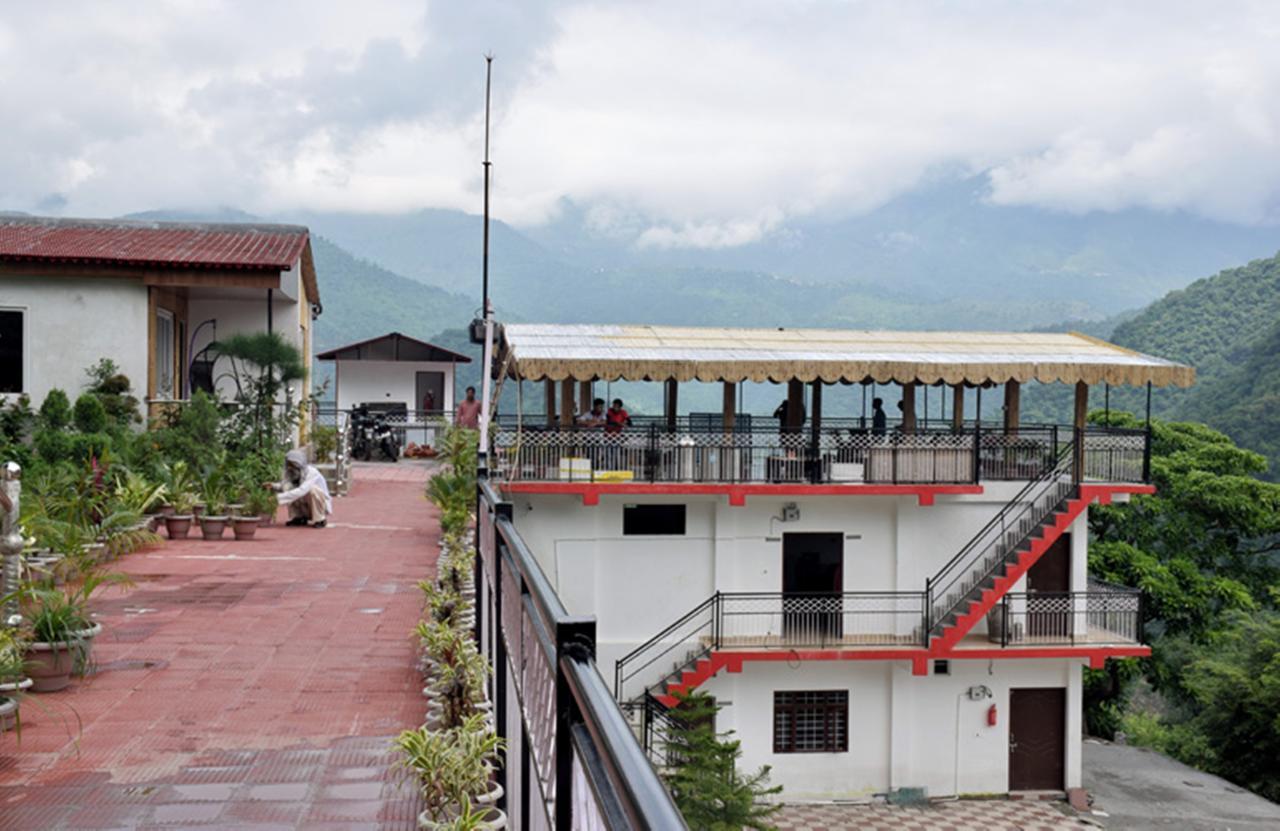 V Resorts Brv Resort Mussoorie Eksteriør billede