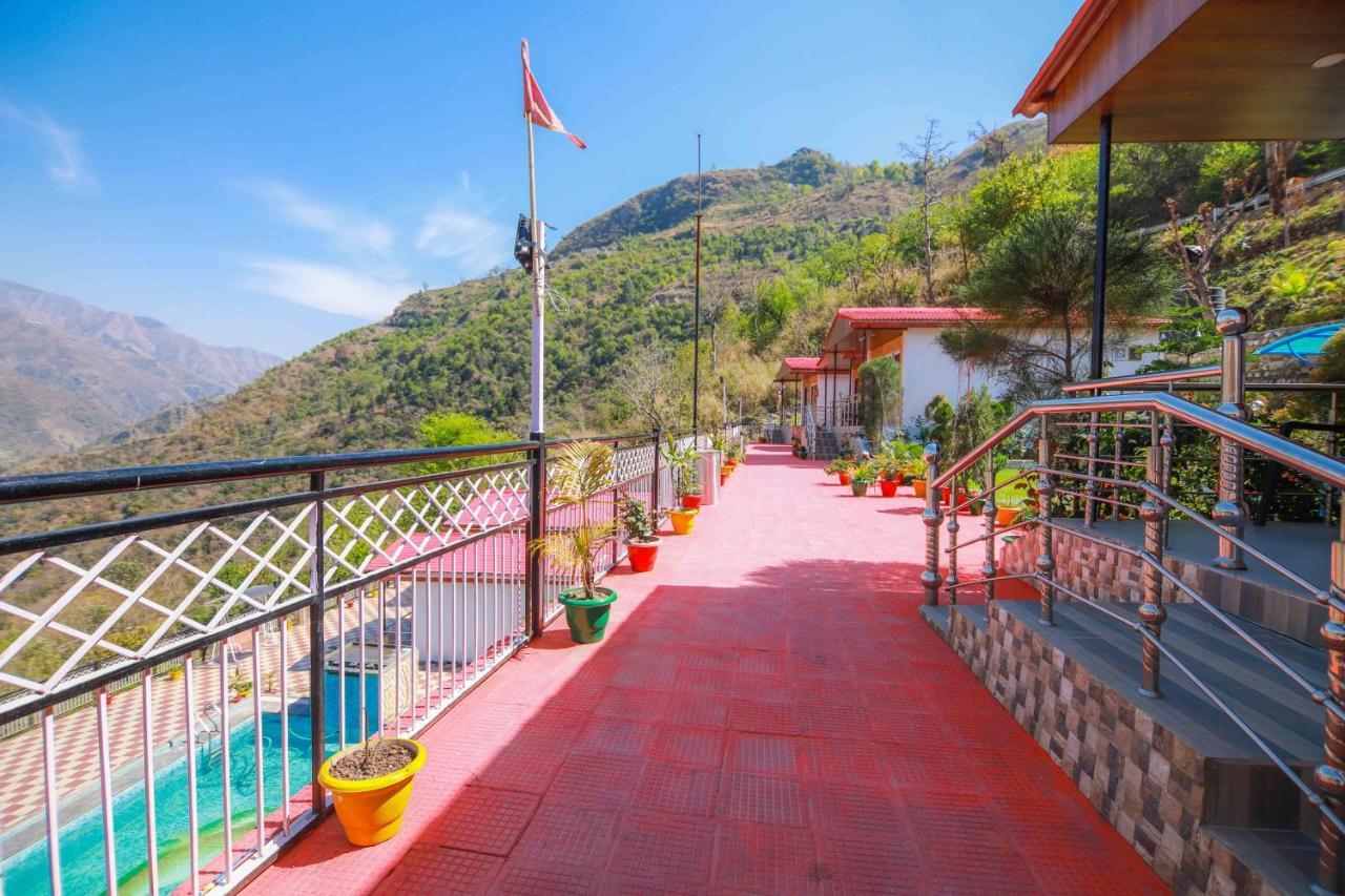 V Resorts Brv Resort Mussoorie Eksteriør billede