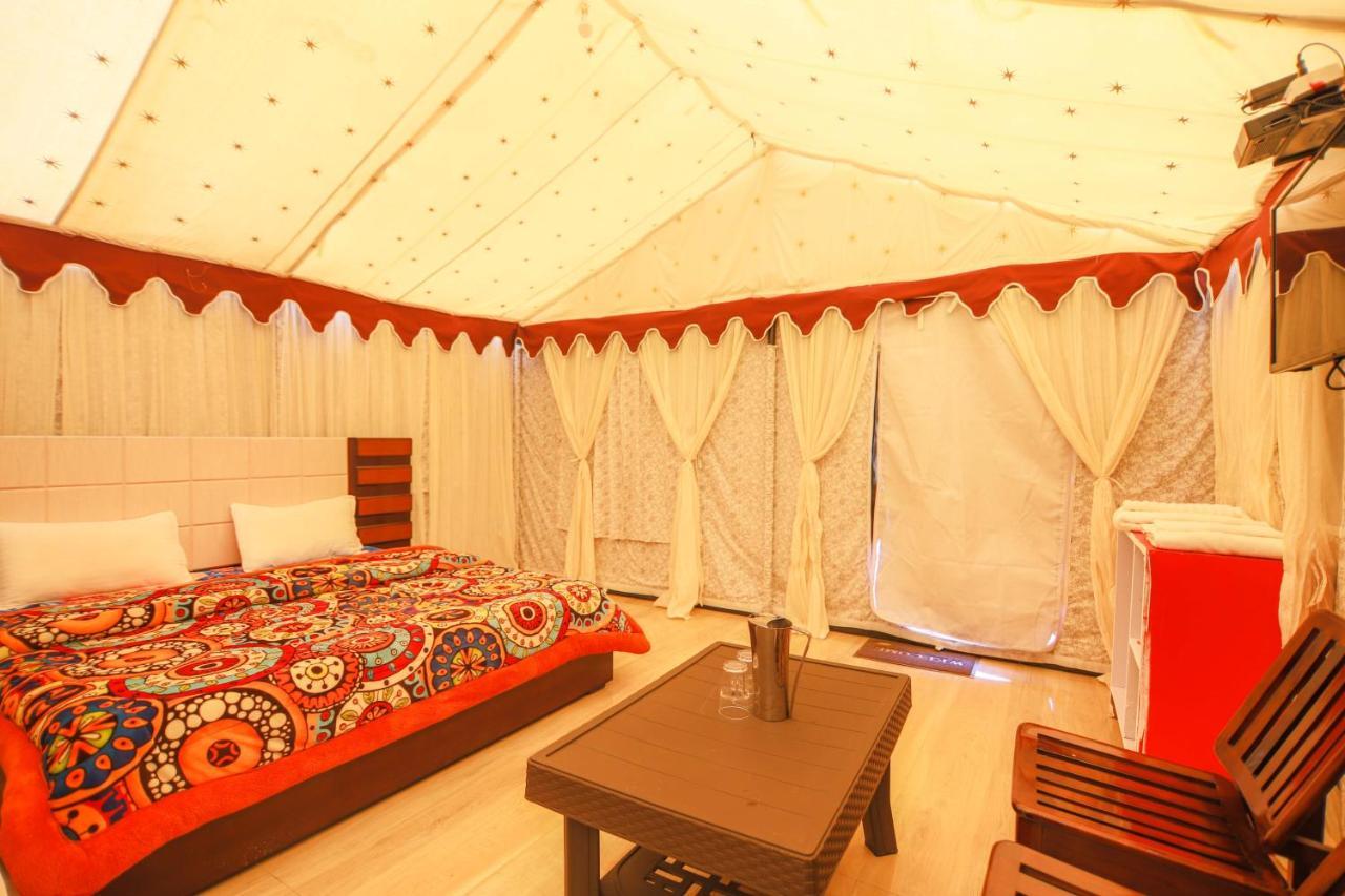V Resorts Brv Resort Mussoorie Eksteriør billede