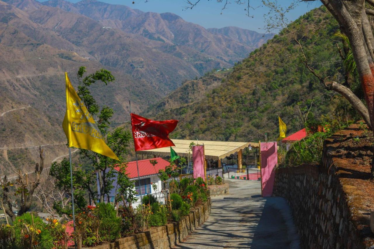 V Resorts Brv Resort Mussoorie Eksteriør billede